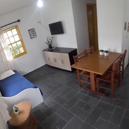 Residencial Colonial Amarelo A 150M Da Praia De Mariscal Aparthotel Bombinhas Eksteriør bilde