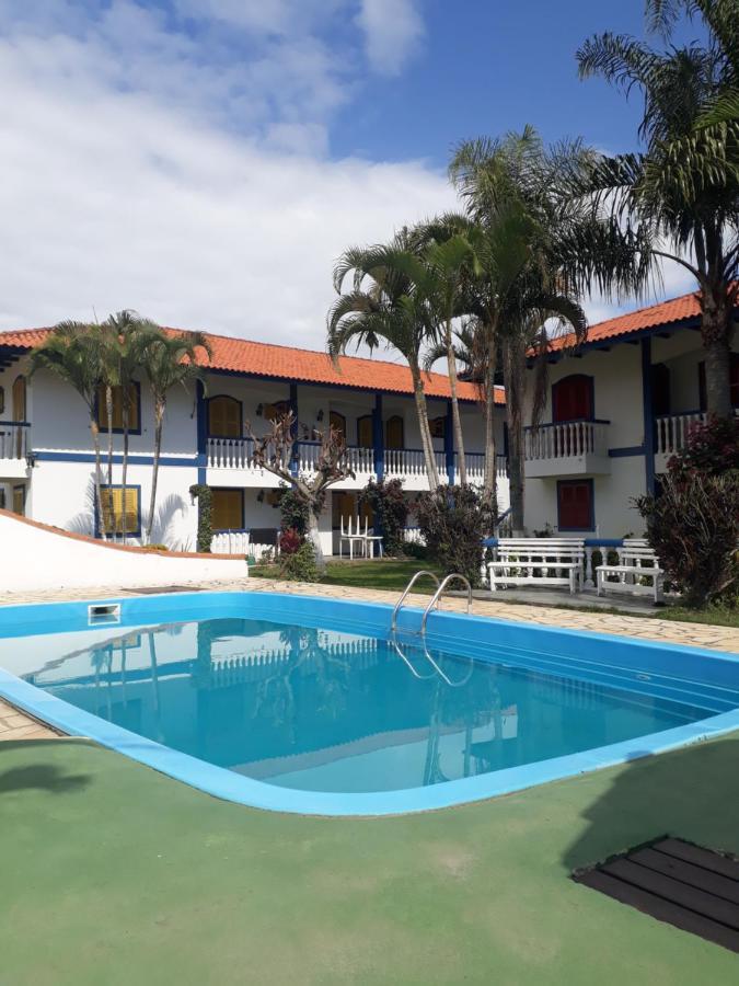 Residencial Colonial Amarelo A 150M Da Praia De Mariscal Aparthotel Bombinhas Eksteriør bilde