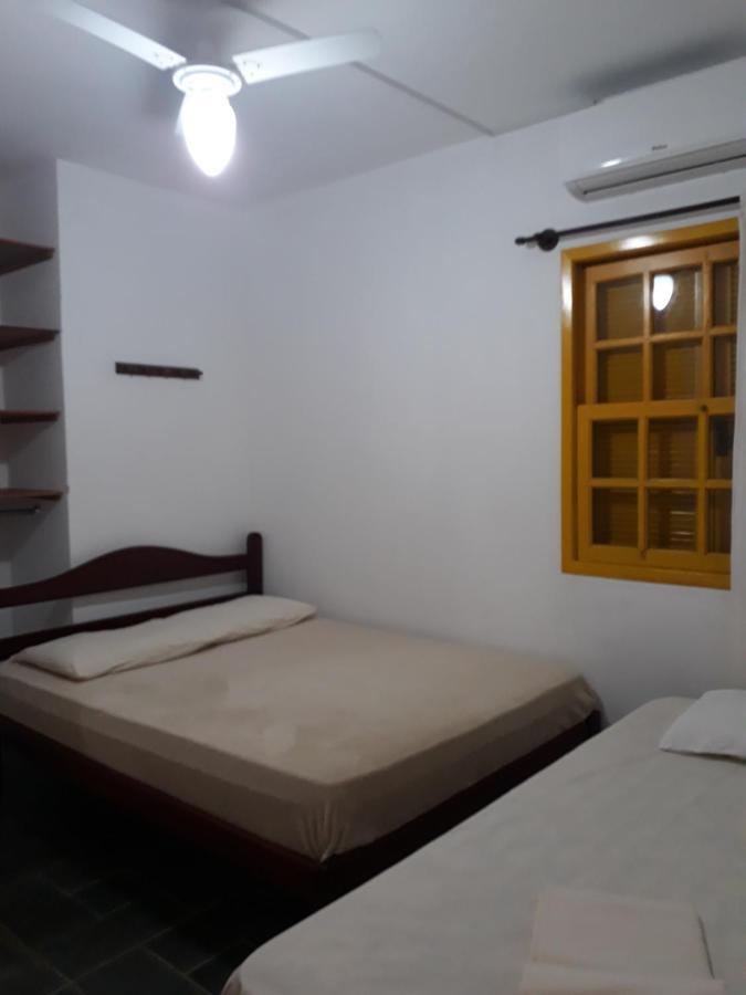 Residencial Colonial Amarelo A 150M Da Praia De Mariscal Aparthotel Bombinhas Eksteriør bilde
