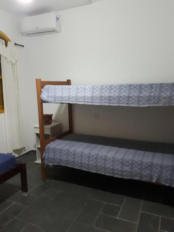 Residencial Colonial Amarelo A 150M Da Praia De Mariscal Aparthotel Bombinhas Eksteriør bilde