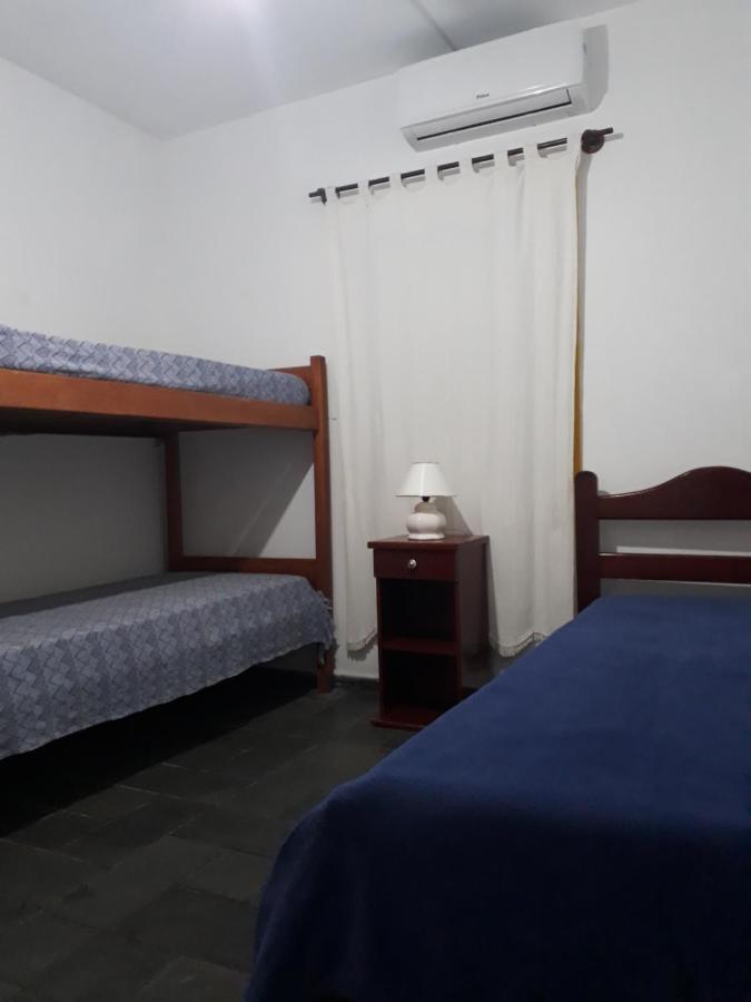Residencial Colonial Amarelo A 150M Da Praia De Mariscal Aparthotel Bombinhas Eksteriør bilde